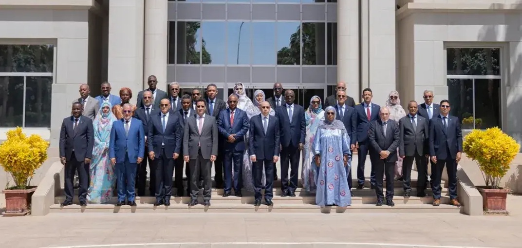 Absence de trois ministres lors de la première photo de groupe du nouveau gouvernement mauritanien